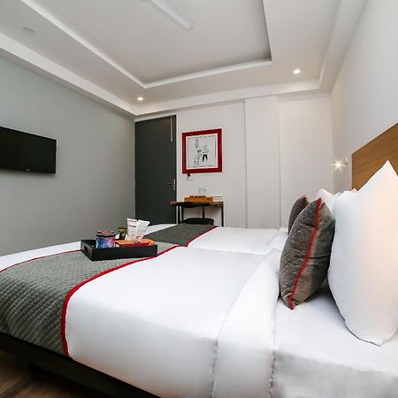 Townhouse Sohna Road 2 Hotel Gurgaon Eksteriør billede