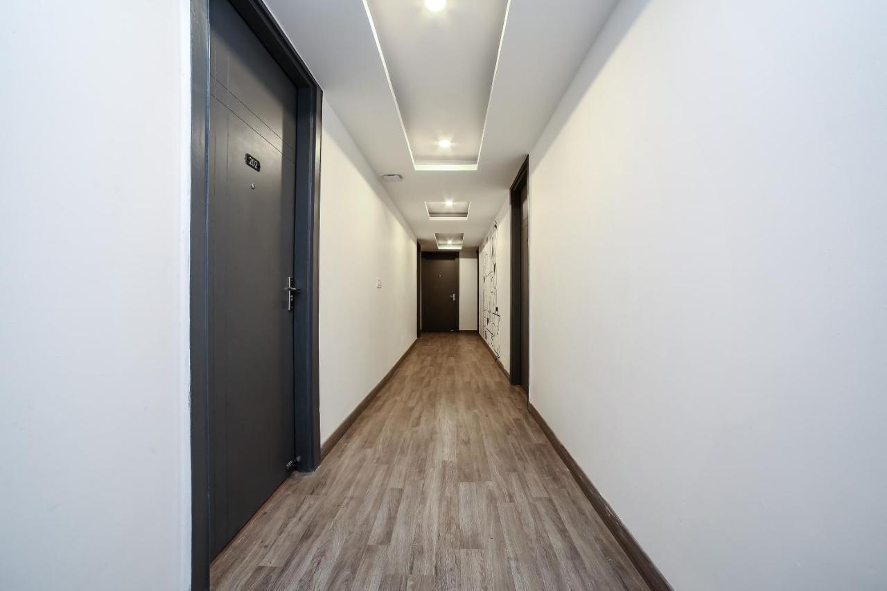 Townhouse Sohna Road 2 Hotel Gurgaon Eksteriør billede