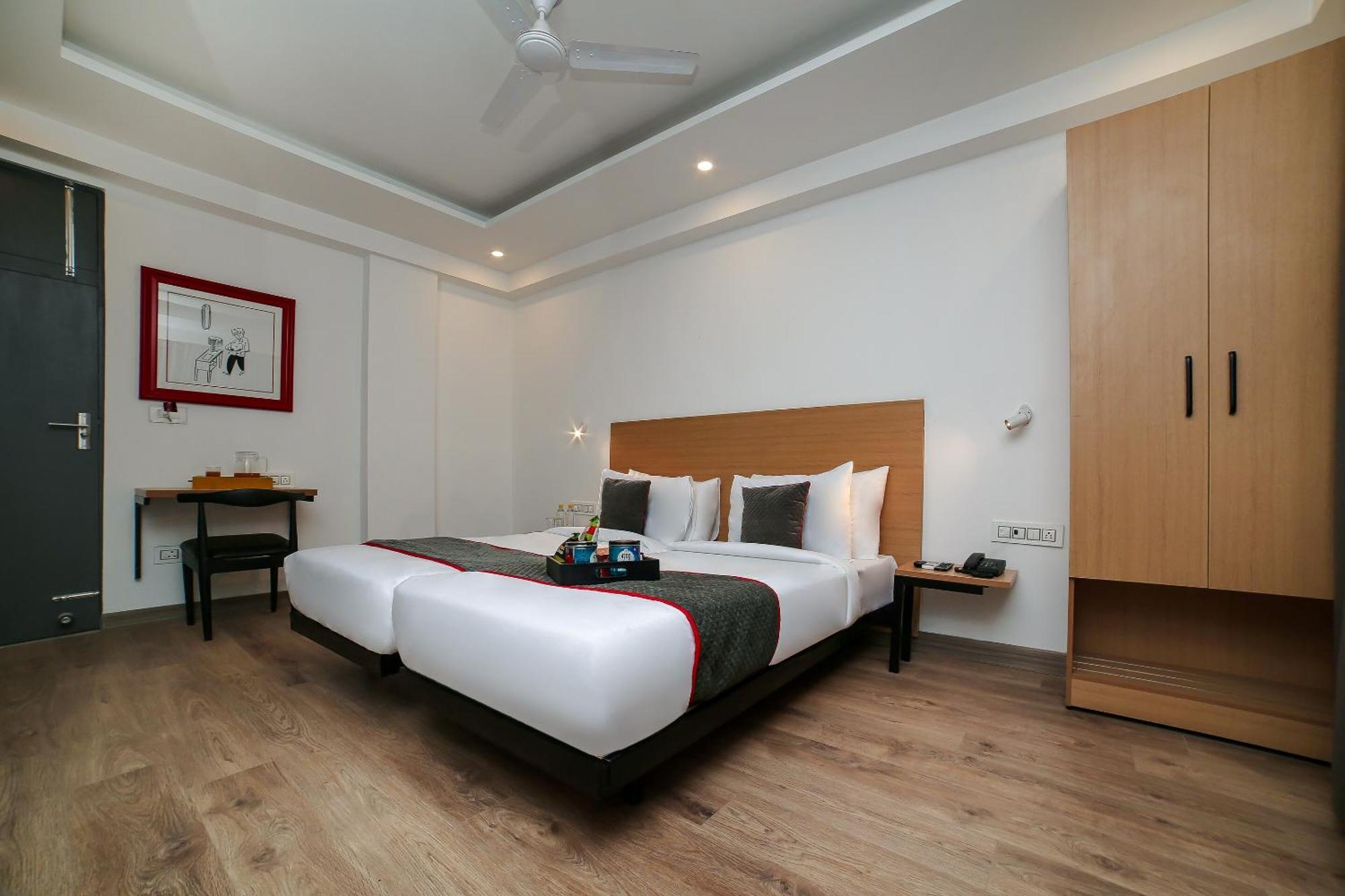 Townhouse Sohna Road 2 Hotel Gurgaon Eksteriør billede