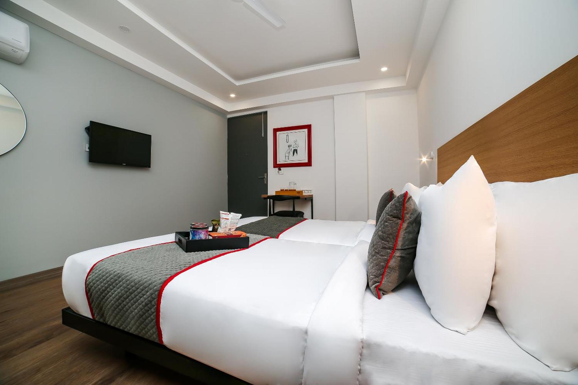 Townhouse Sohna Road 2 Hotel Gurgaon Eksteriør billede